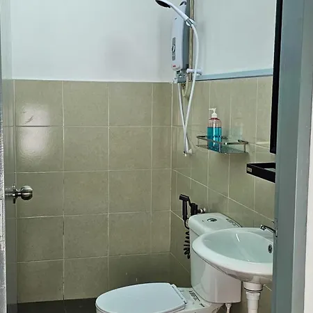 26 Homestay - Taman Chepor Idaman - Mslim Only - Chemor, Ipoh, Perak Cemur Exterior photo